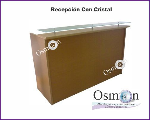 Recepción con cristal